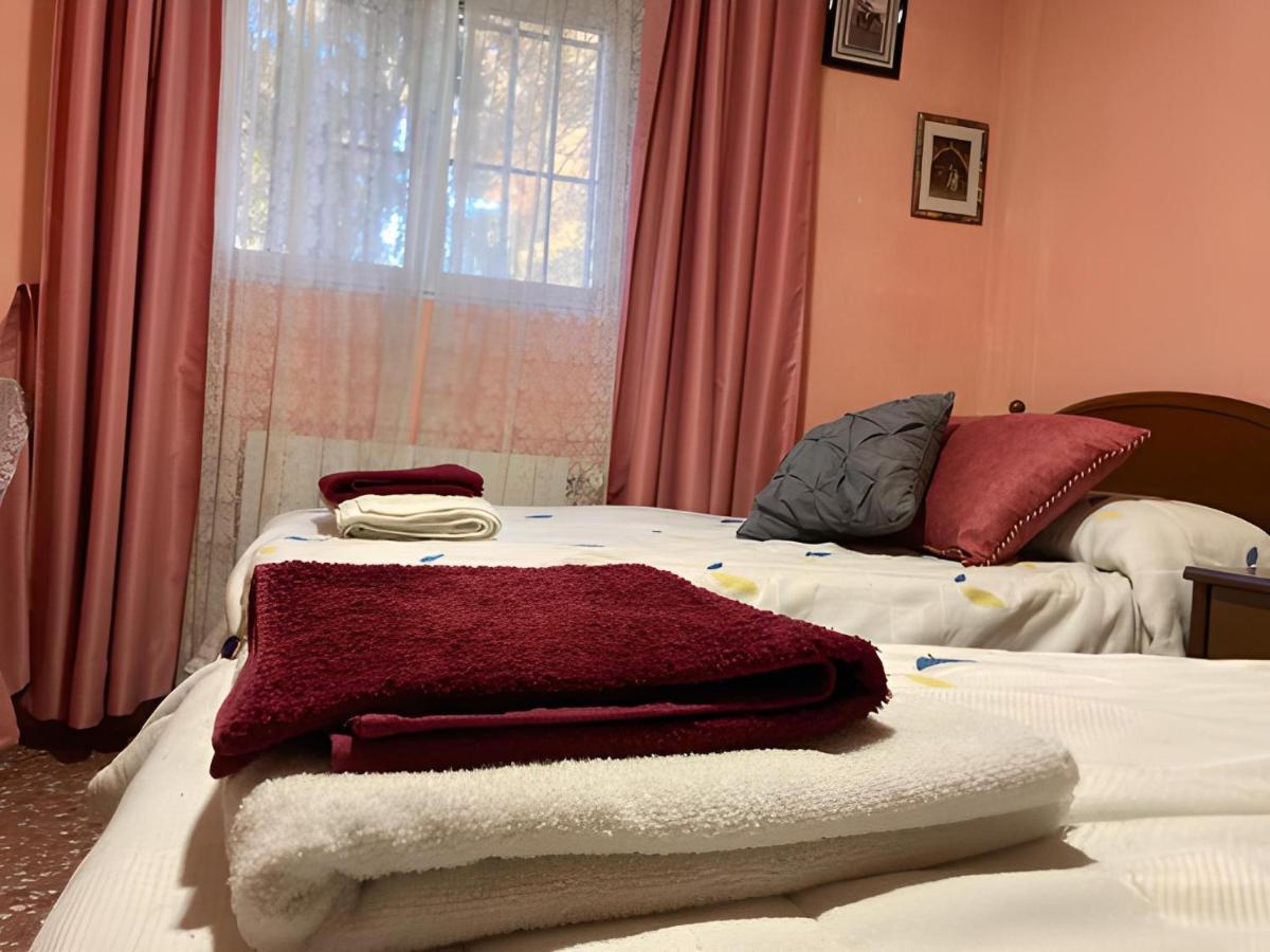Habitacion En Casa Rural Particular El Palomar 비예나 외부 사진