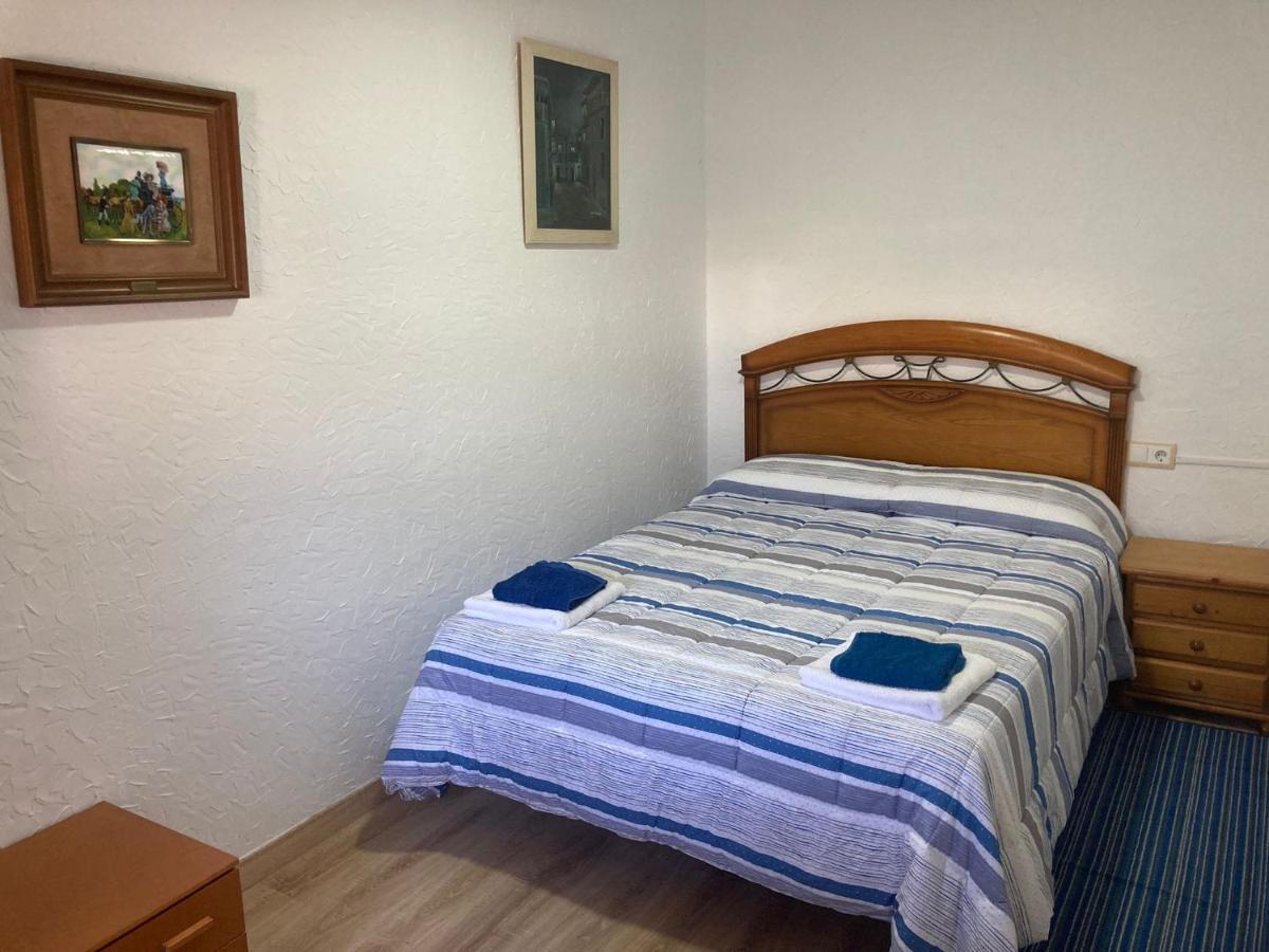 Habitacion En Casa Rural Particular El Palomar 비예나 객실 사진